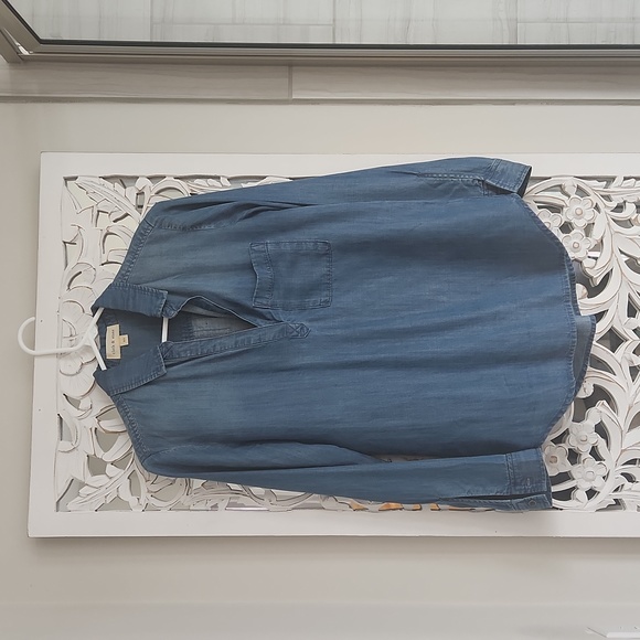 Xs- Denim top - Picture 1 of 4